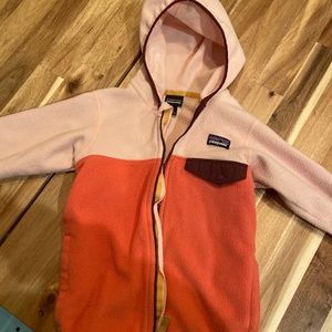 Girls Patagonia jacket size 5t
